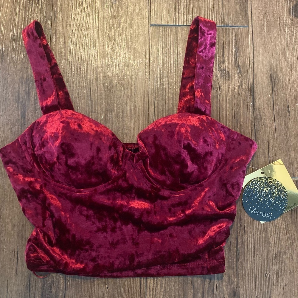 Red Velvet Cropped Tank Top brand meraki Size M - Picture 2 of 4
